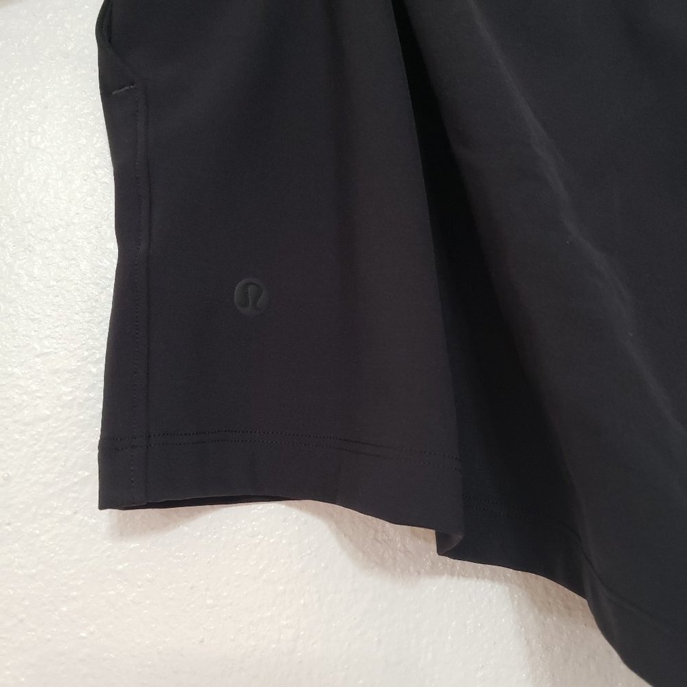 Lululemon On The Fly Short - Picture 9 of 11